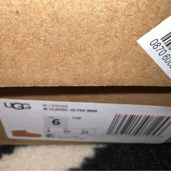 NWT UGG Classic Ultra Mini Chestnut Boots Women's Size 6 - Picture 15 of 16